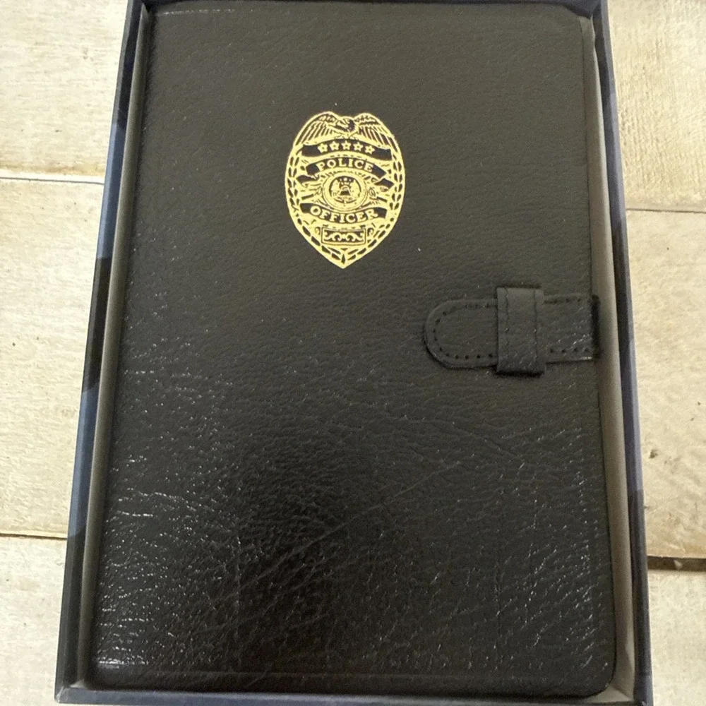 Police Officer's Bible by Holman Bible Staff (2004, Bonded Leather) Fast Ship